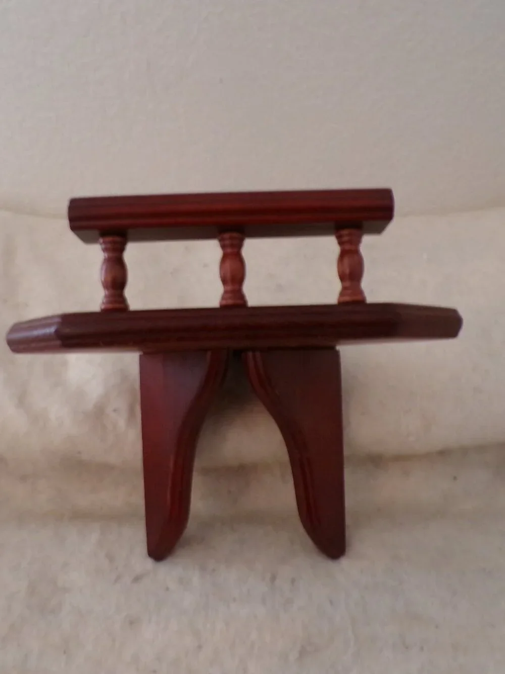 2 Wooden Floating Corner Shelves